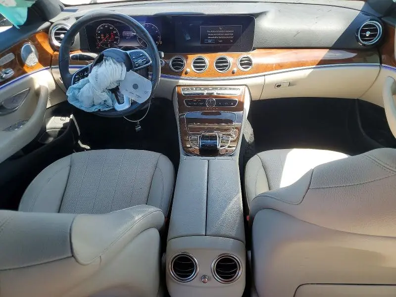 2019 MERCEDES-BENZ E 300 4MATIC  