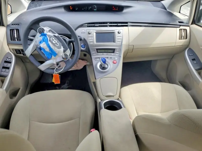 2013 TOYOTA PRIUS TWO  