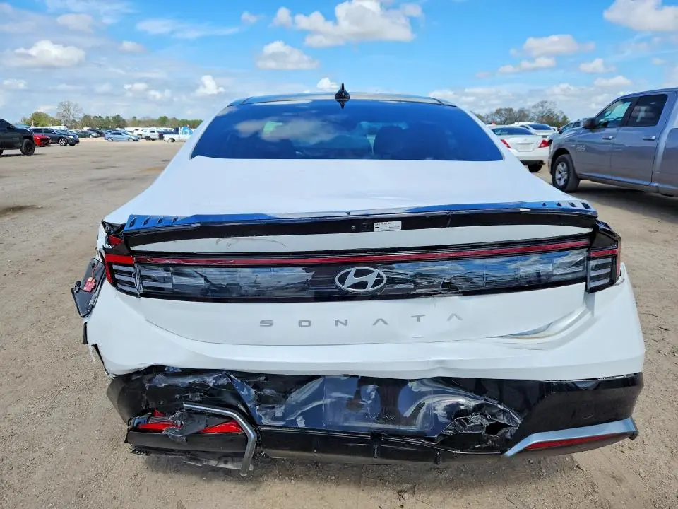 2024 HYUNDAI SONATA SEL  