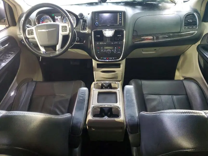 2014 CHRYSLER TOWN & COUNTRY TOURING  