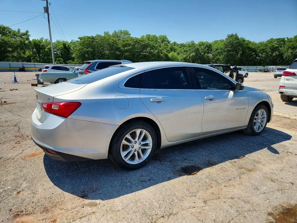 2017 CHEVROLET MALIBU LT  