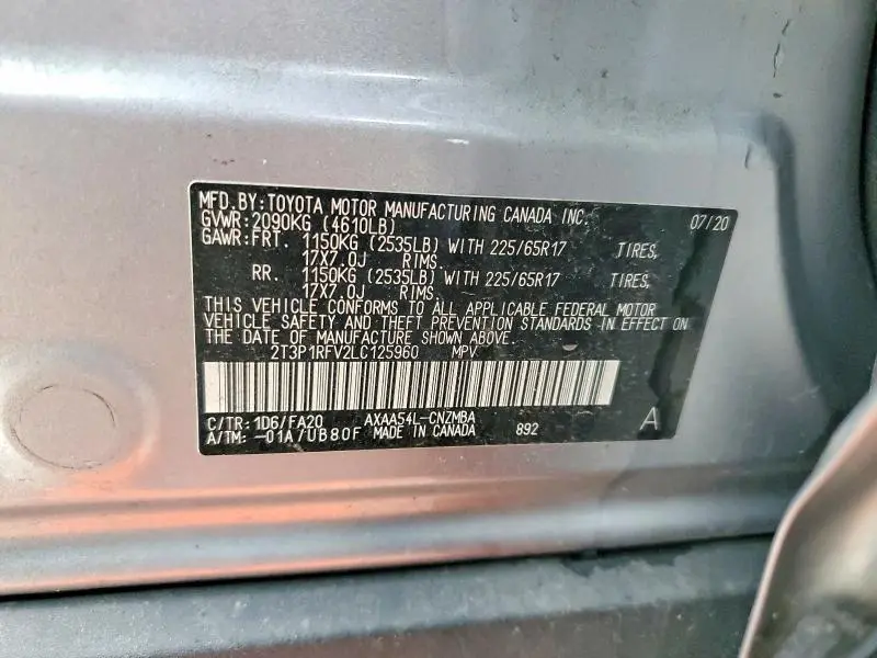 2020 TOYOTA RAV4 XLE  