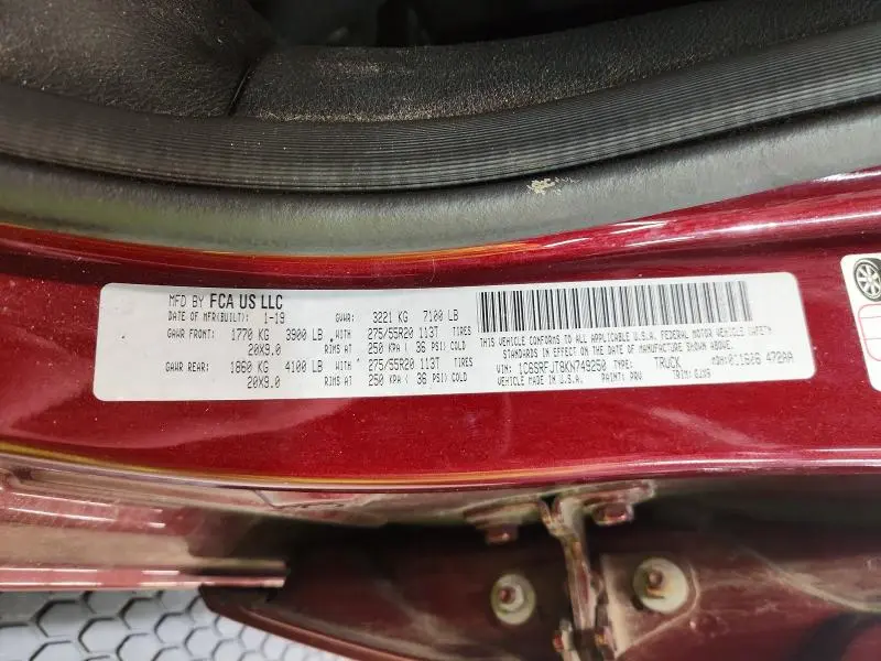 2019 RAM 1500 LARAMIE  