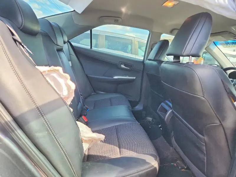 2013 TOYOTA CAMRY SE  