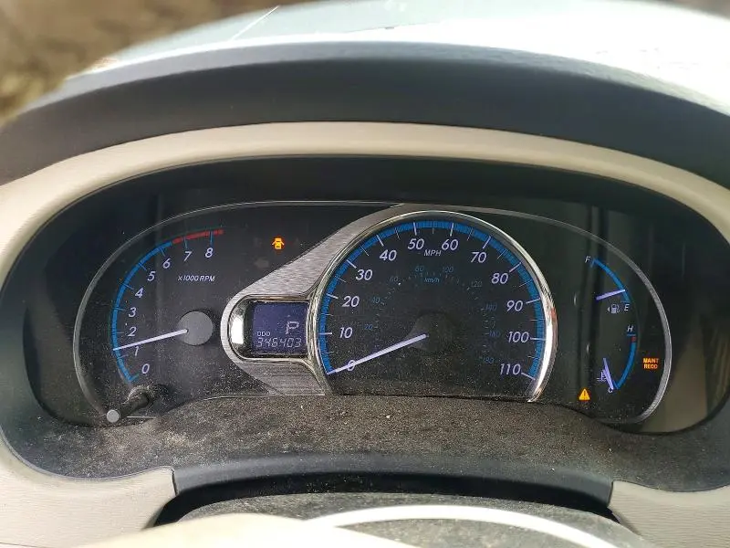 2014 TOYOTA SIENNA XLE 8-PASSENGER  