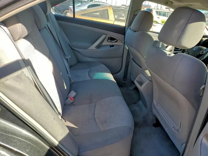 2011 TOYOTA CAMRY BASE  