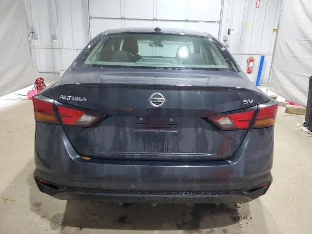 2022 NISSAN ALTIMA SV  