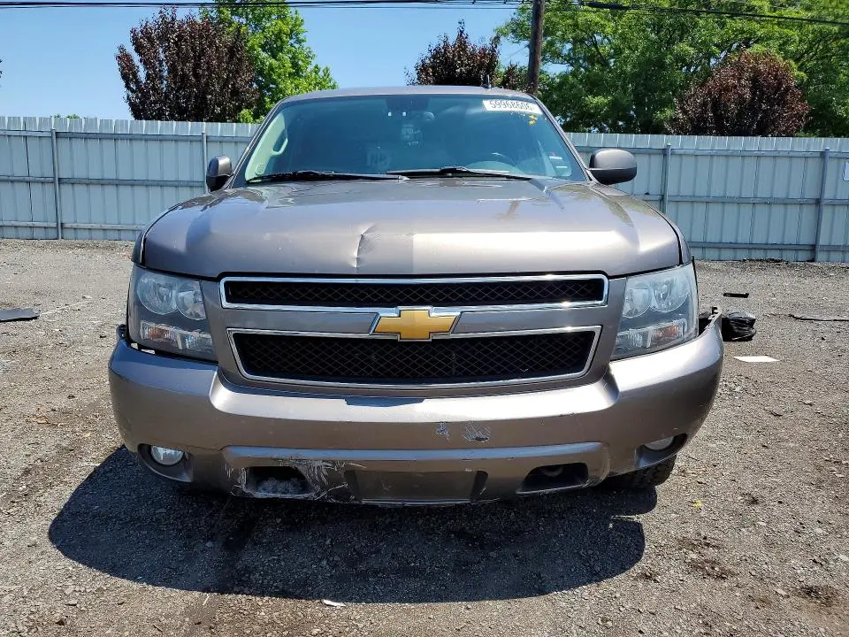 2012 CHEVROLET SUBURBAN K1500 LT  