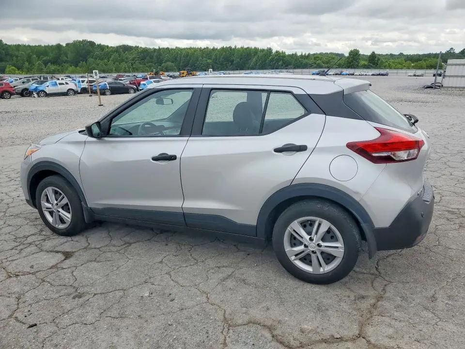 2020 NISSAN KICKS S  