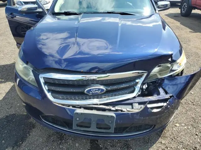 2011 FORD TAURUS LIMITED  
