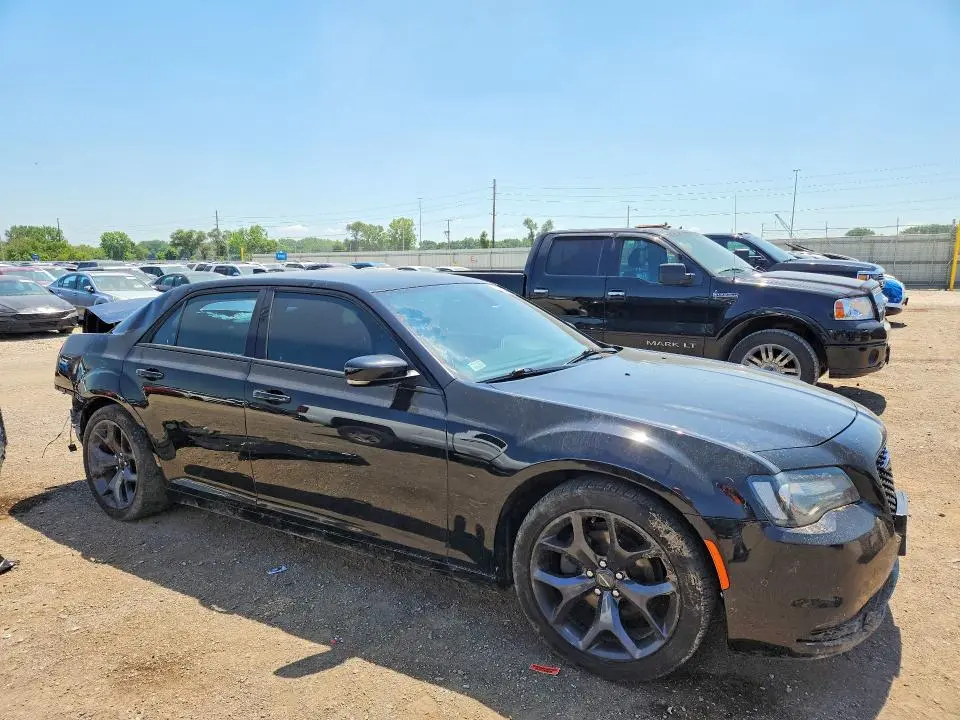 2021 CHRYSLER 300 S  