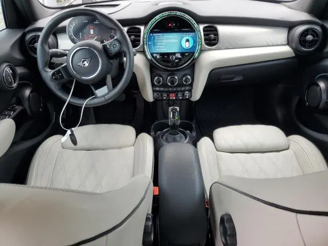 2022 MINI COOPER S  