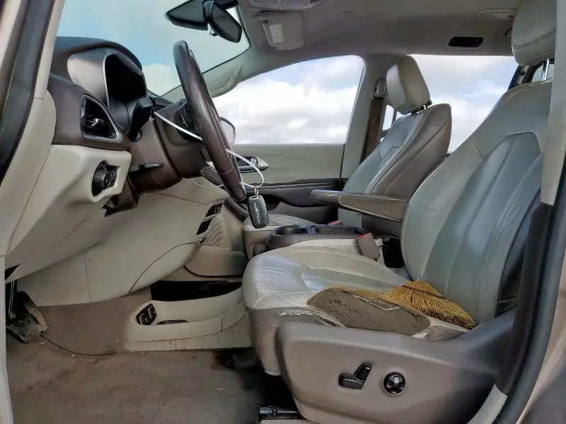 2017 CHRYSLER PACIFICA TOURING L  
