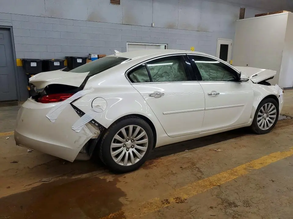 2012 BUICK REGAL PREMIUM  