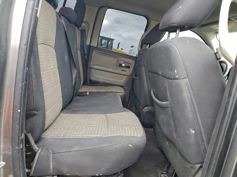 2012 DODGE RAM 1500 SLT  