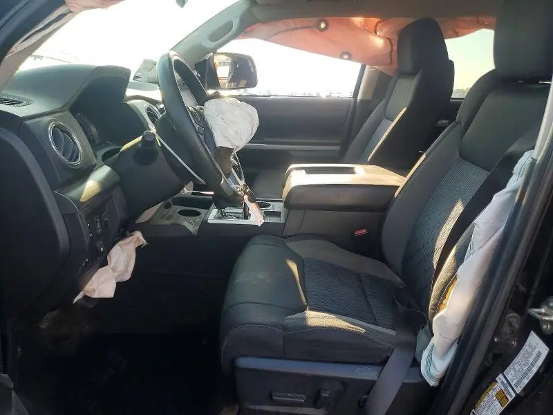 2014 TOYOTA TUNDRA CREWMAX SR5  