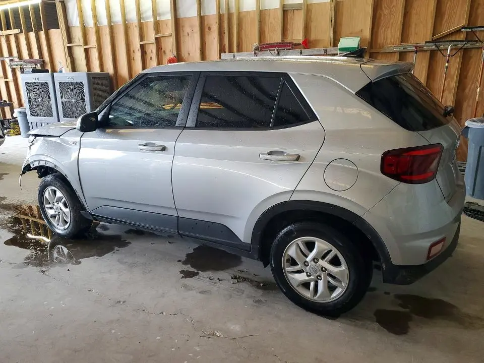 2022 HYUNDAI VENUE SE  
