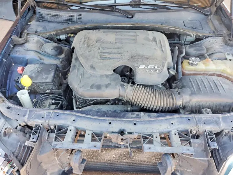 2015 CHRYSLER 300 LIMITED  