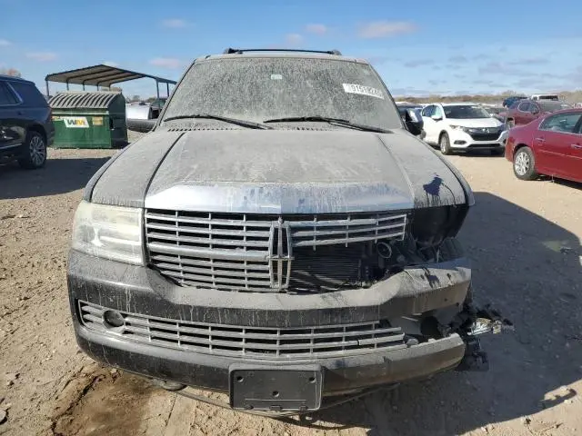 2011 LINCOLN NAVIGATOR   