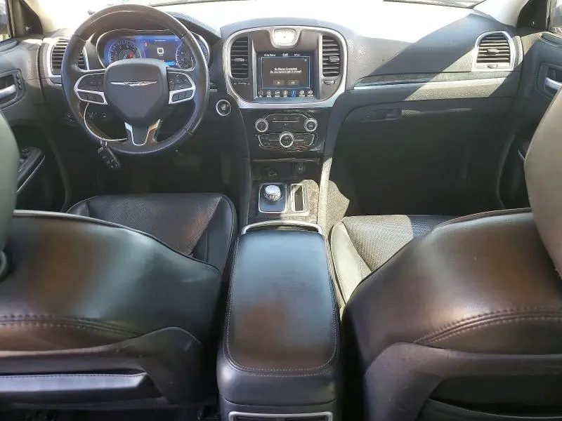 2020 CHRYSLER 300 LIMITED  