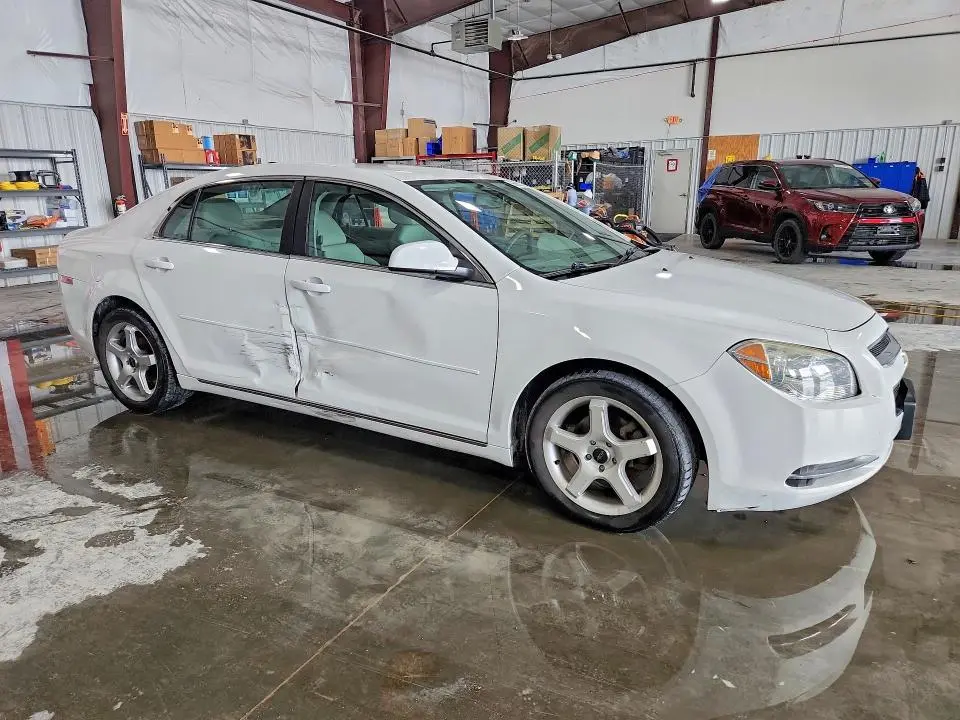 2011 CHEVROLET MALIBU 2LT  