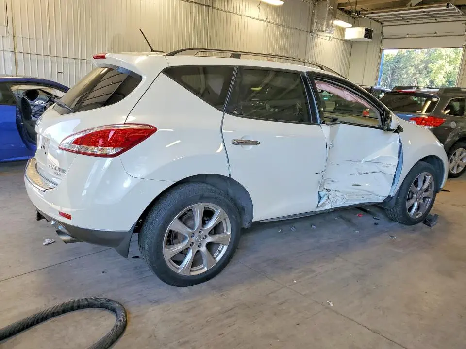 2014 NISSAN MURANO LE  