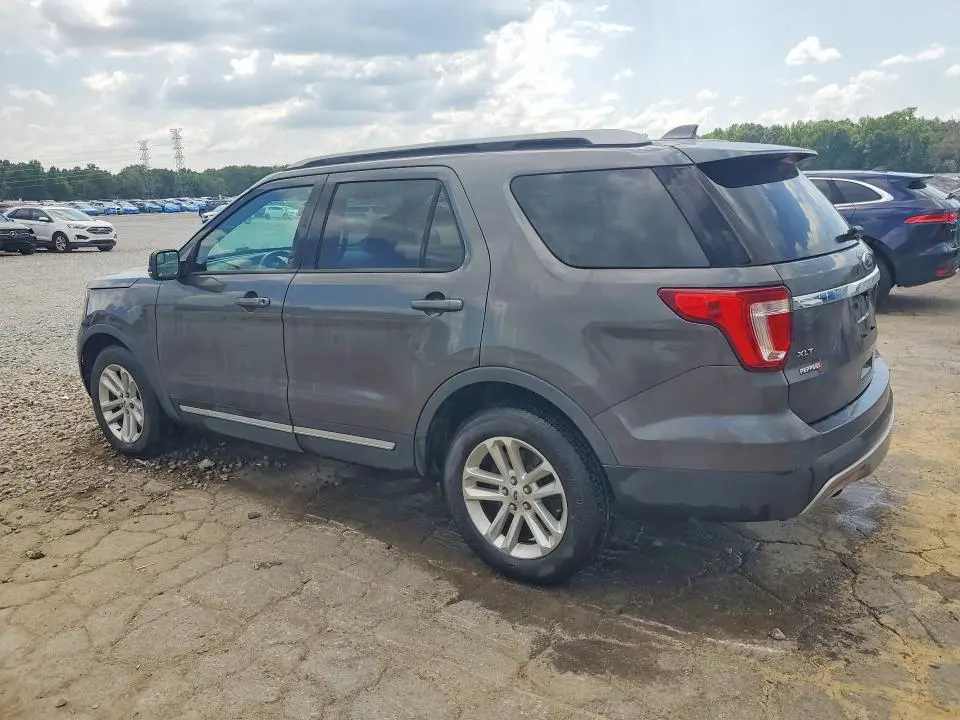 2017 FORD EXPLORER XLT  