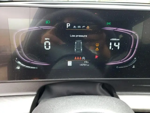 2023 KIA SPORTAGE X LINE  