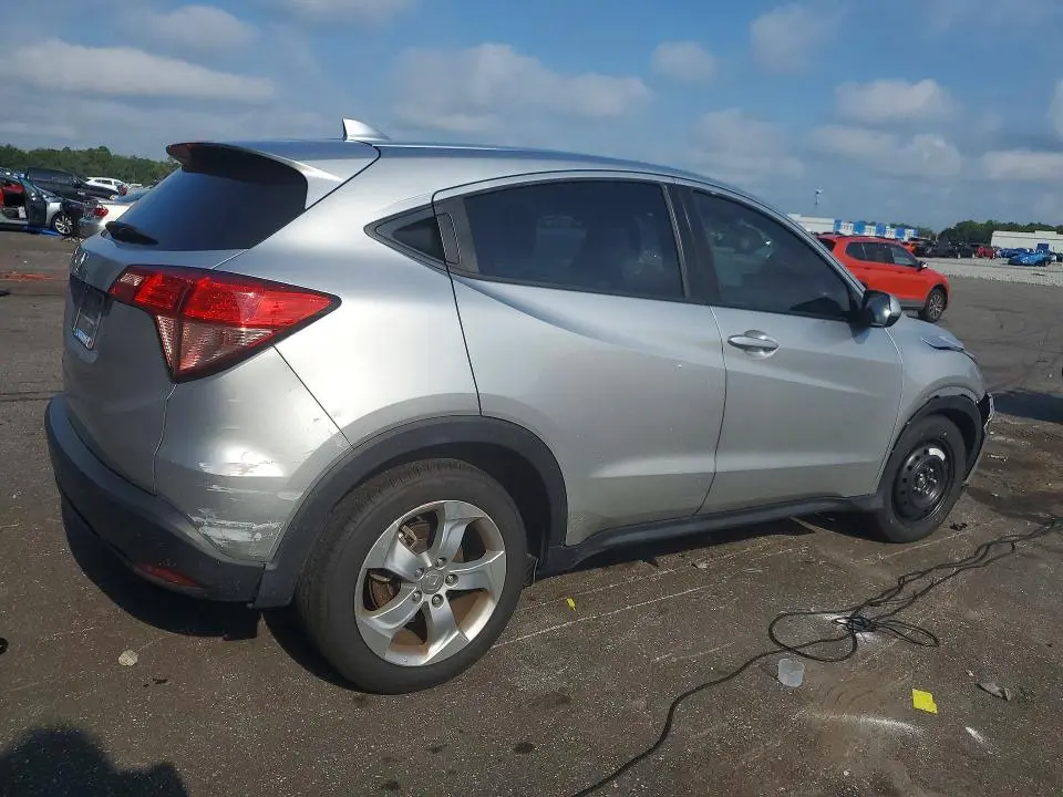 2016 HONDA HR-V LX  