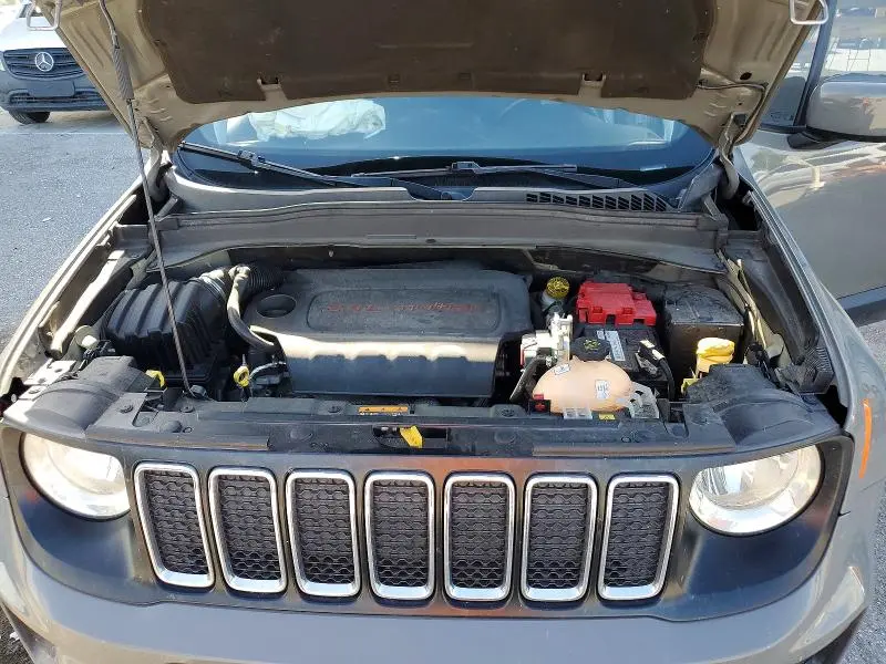 2019 JEEP RENEGADE LATITUDE  