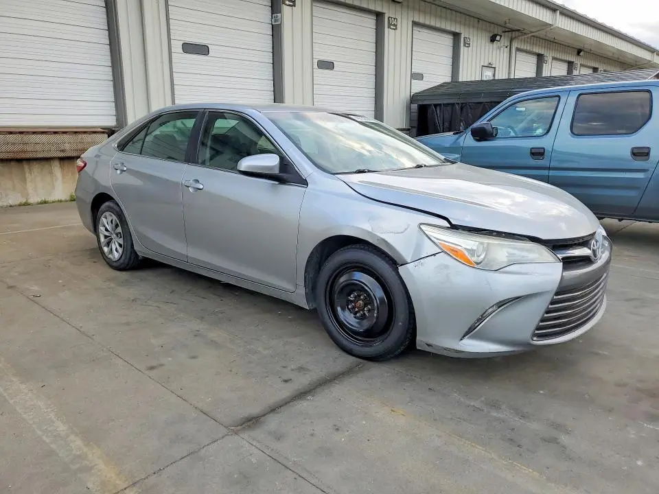 2017 TOYOTA CAMRY   