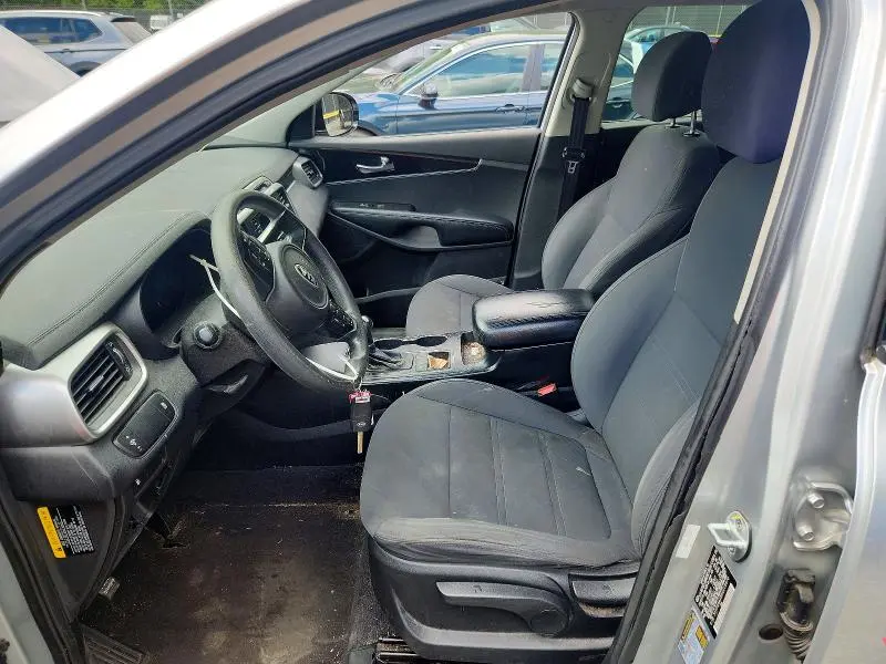 2017 KIA SORENTO L  