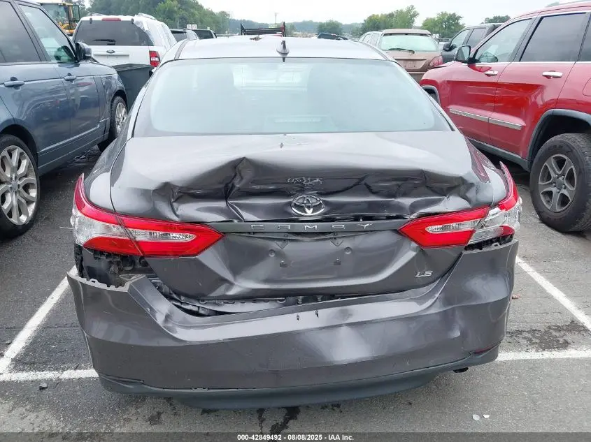 2019 TOYOTA CAMRY LE