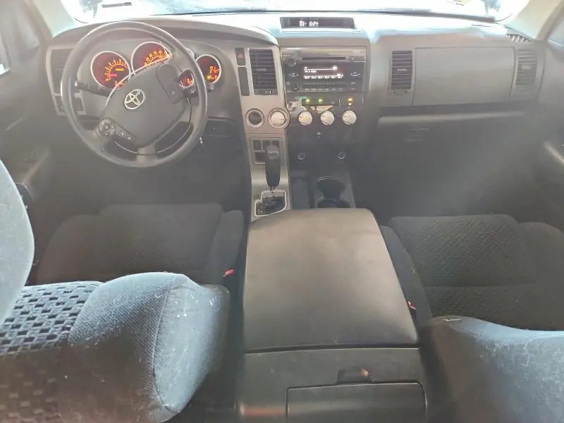 2013 TOYOTA TUNDRA GRADE  