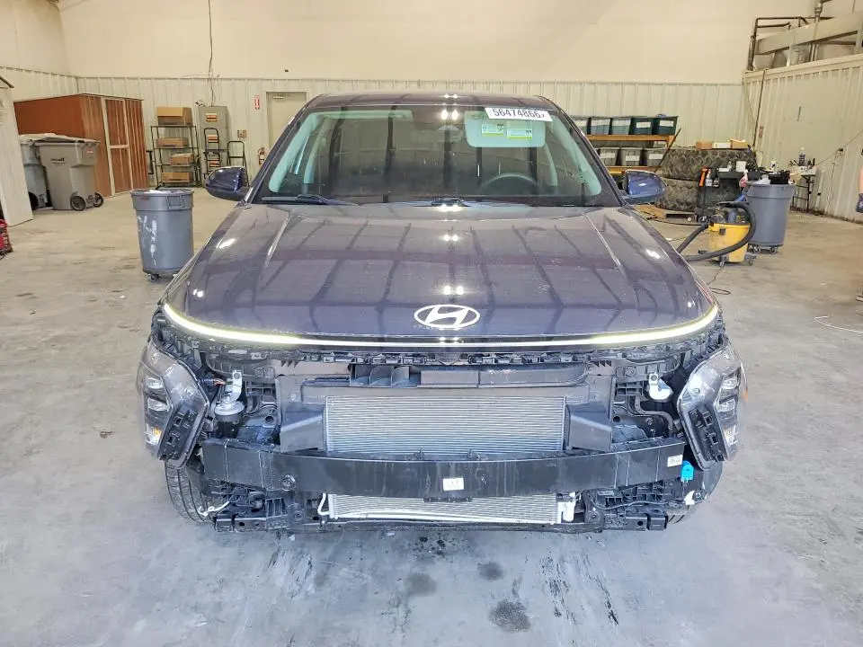 2025 HYUNDAI KONA SE  