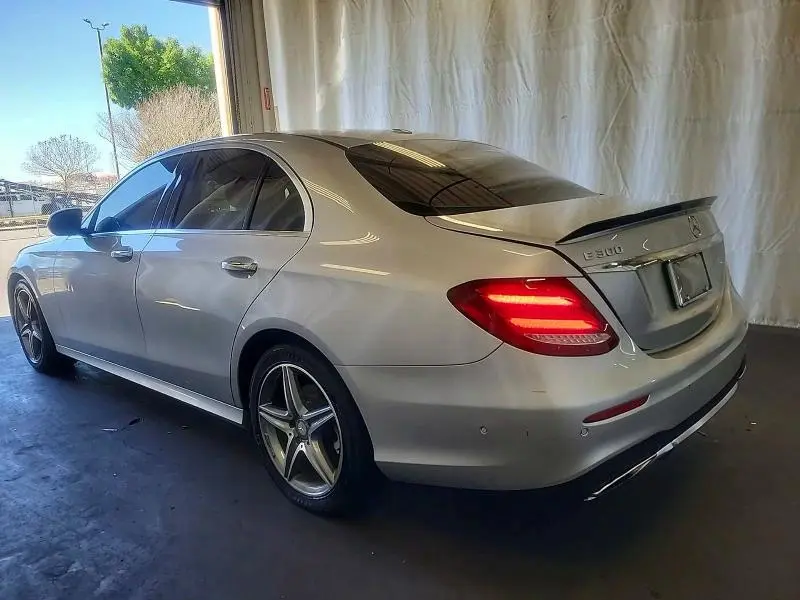 2017 MERCEDES-BENZ E 300  