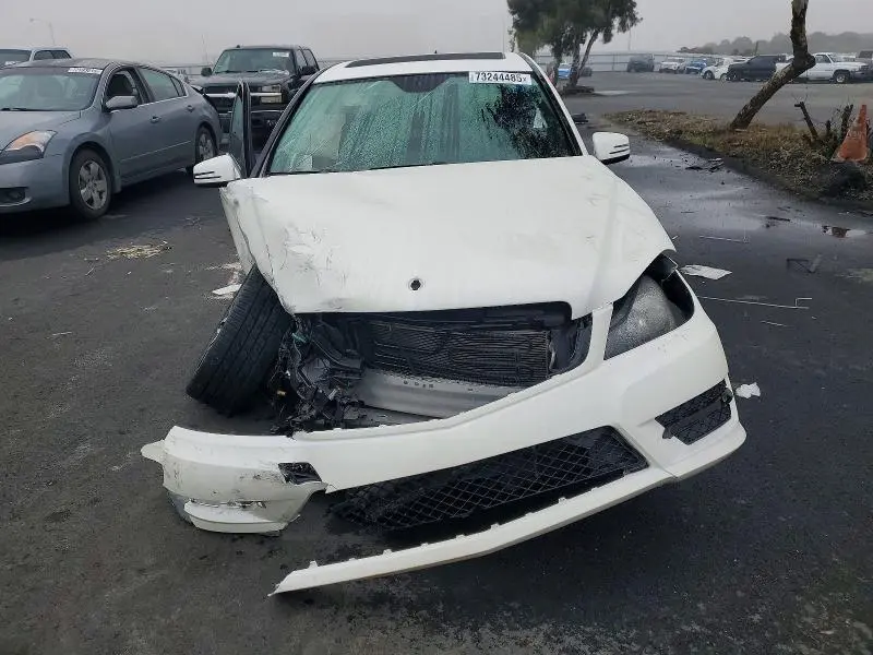 2014 MERCEDES-BENZ C 250  