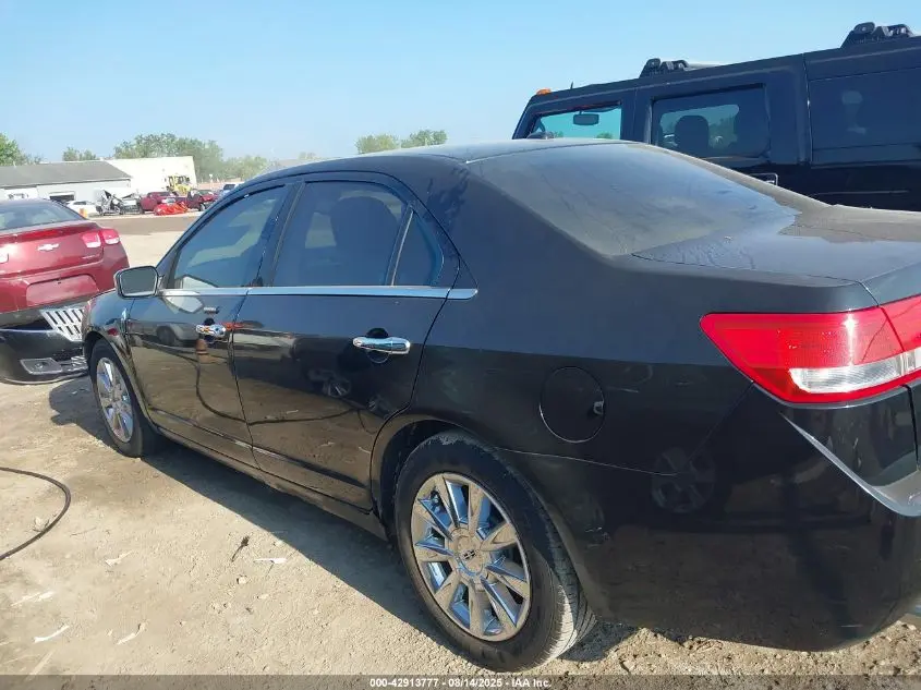2010 LINCOLN MKZ  