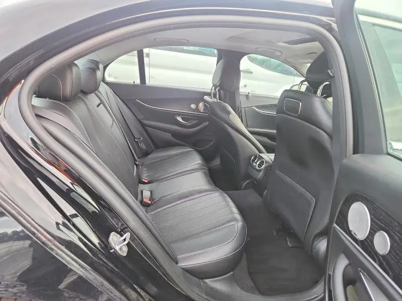 2018 MERCEDES-BENZ E 300  