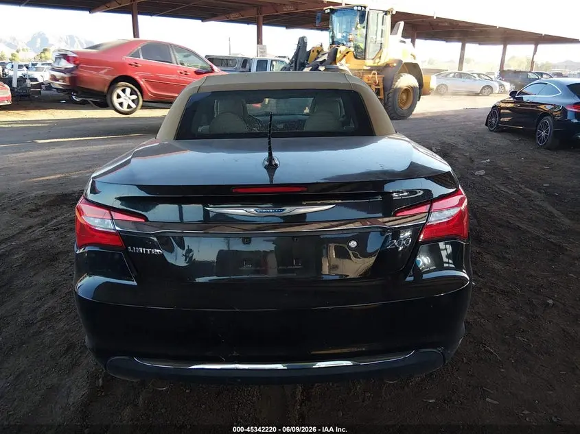 2011 CHRYSLER 200 LIMITED