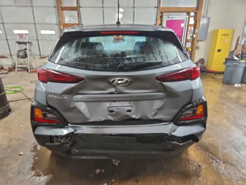 2020 HYUNDAI KONA SE  