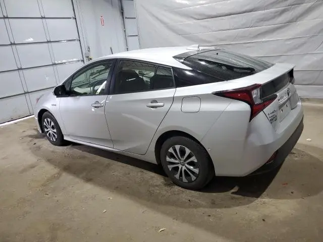 2020 TOYOTA PRIUS LE  