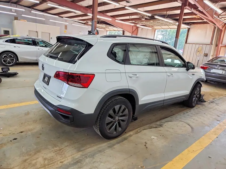 2022 VOLKSWAGEN TAOS S  