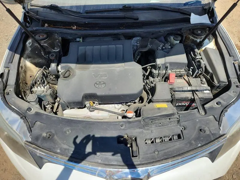 2016 TOYOTA AVALON XLE  