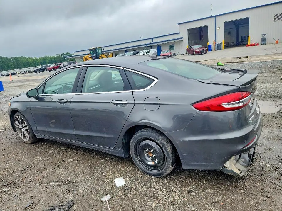 2019 FORD FUSION TITANIUM  