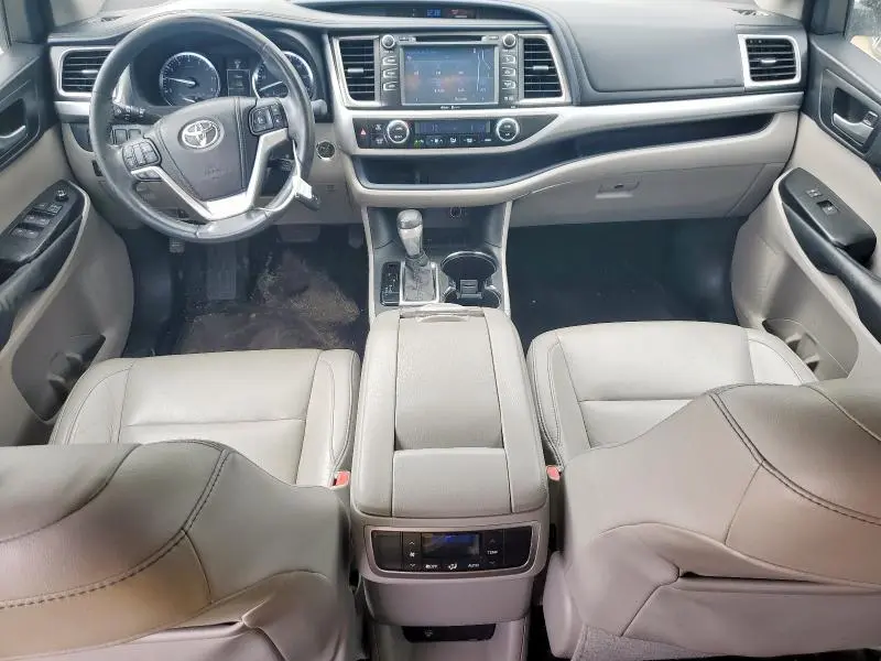 2014 TOYOTA HIGHLANDER XLE  