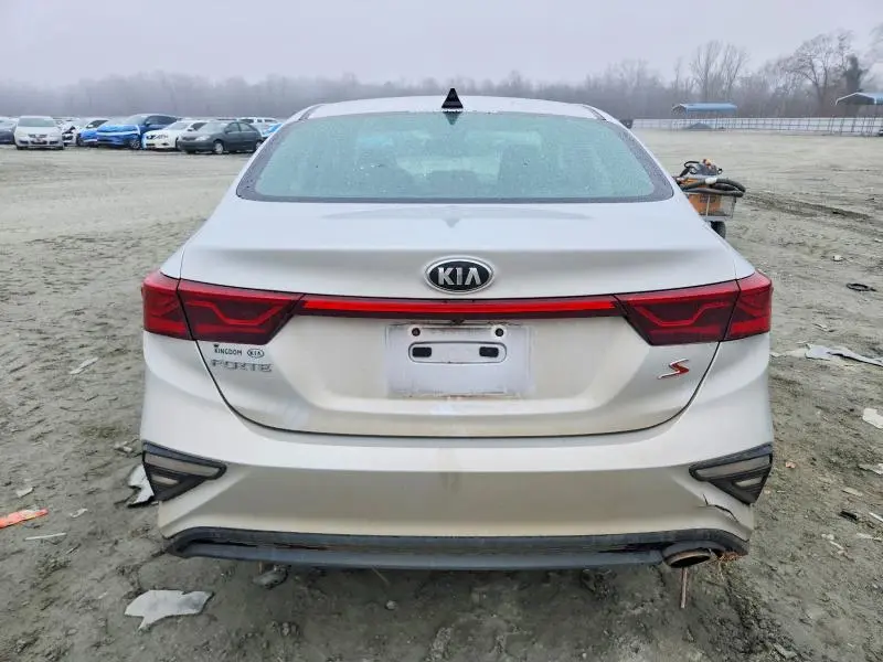 2019 KIA FORTE GT LINE  