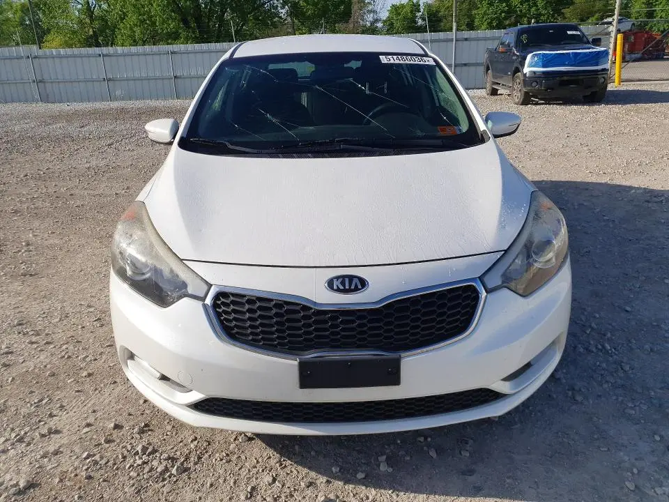 2016 KIA FORTE LX  