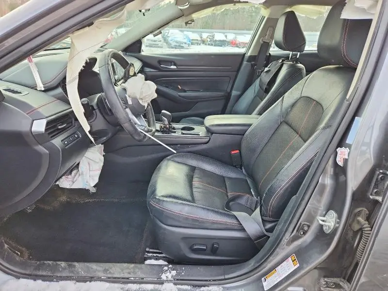 2019 NISSAN ALTIMA SR  