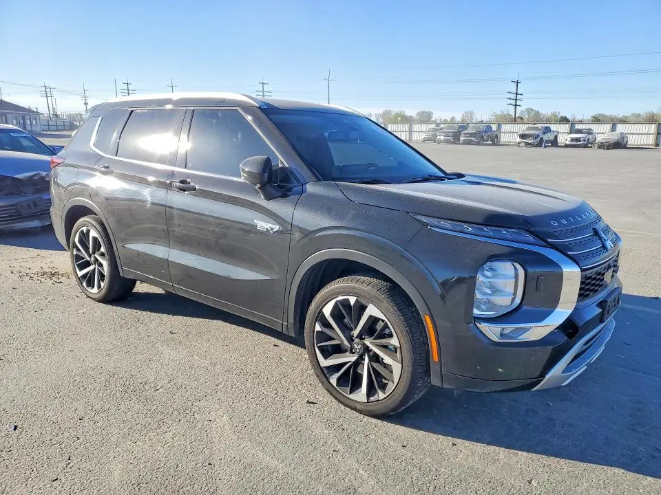 2025 MITSUBISHI OUTLANDER SEL  